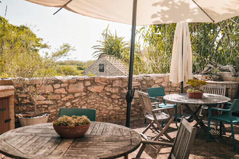 Troetažni-dvojček-Dumica-Rendera-terasa