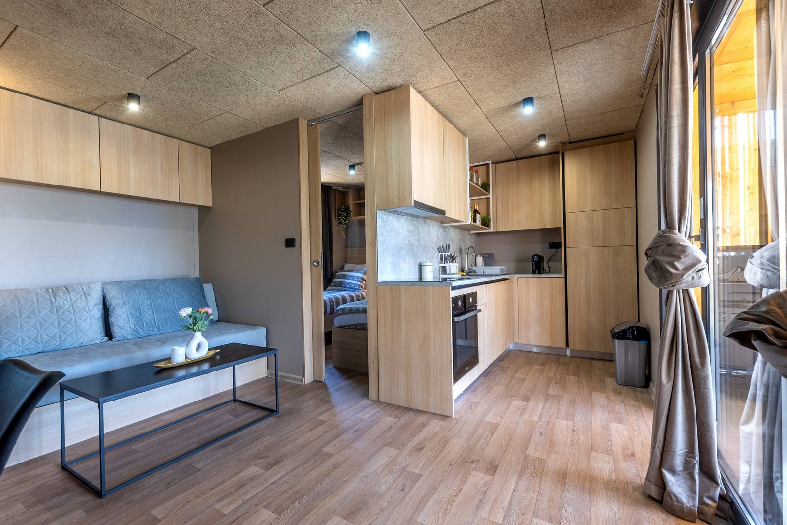 Mobilna-hiška-Pakoštane-Rendera-predprostor-hiške