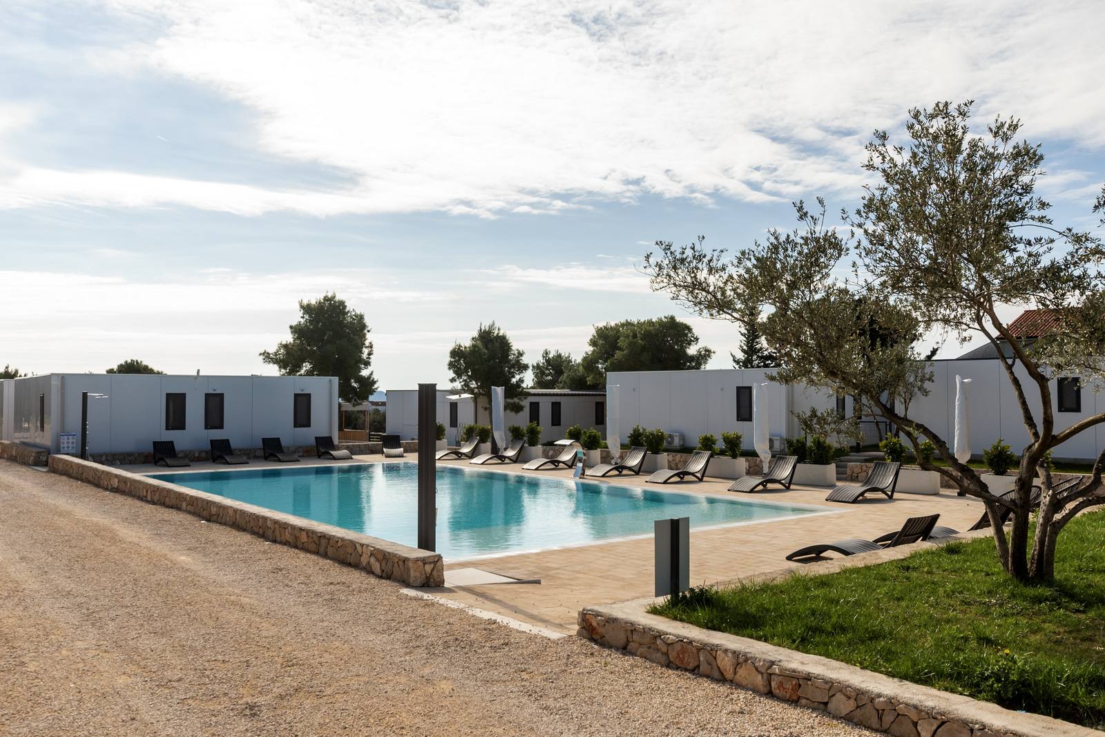 Mobilna-hiška-Pakoštane-Rendera-kamo-Twins