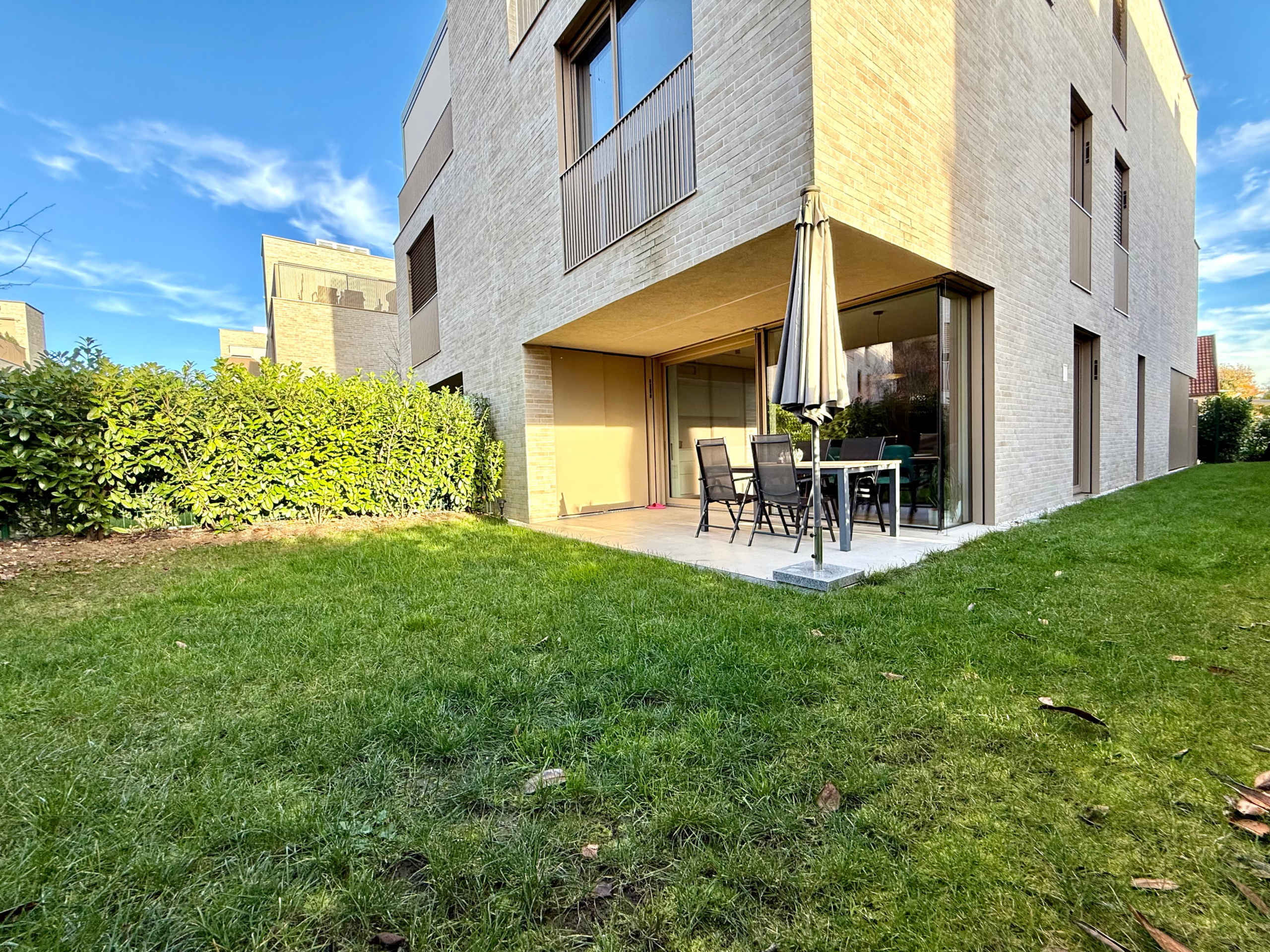 4-sobno-duplex-stanovanje-Tacen-pod-Šmarno-goro-Ljubljana-Rendera-terasa