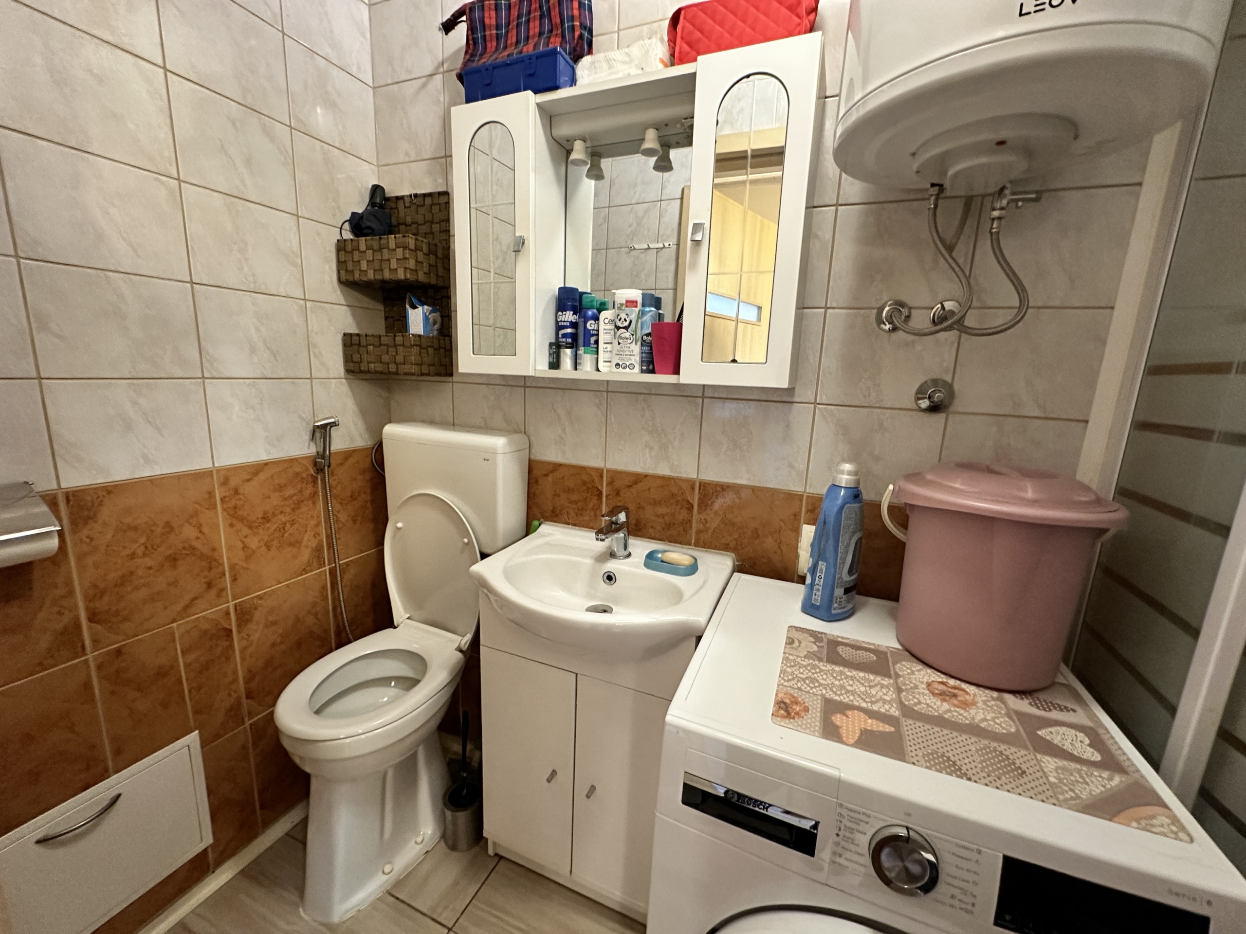 2-sobno-stanovajne-Studenci-Rendera-kopalnica 2-sobno-stanovajne-Studenci-Rendera-kopalnica