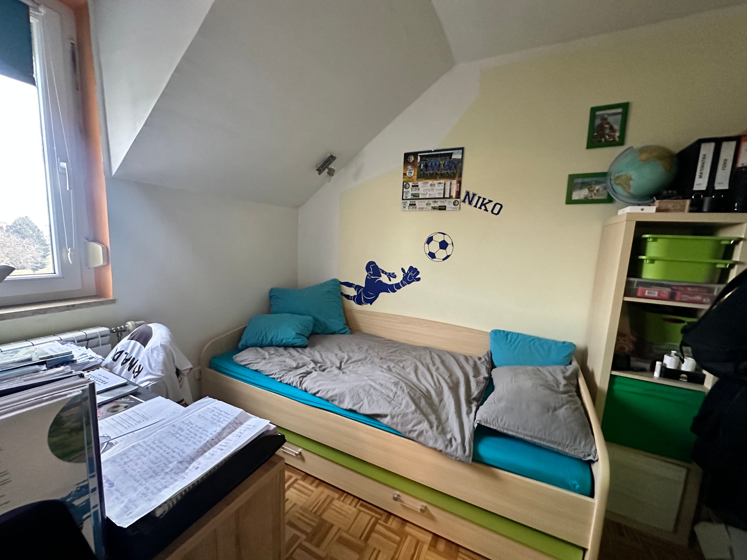 2,5-sobno-stanovanje-balkon-pogled-na-Pohorje-Rendera-soba 2,5-sobno-stanovanje-balkon-pogled-na-Pohorje-Rendera-soba