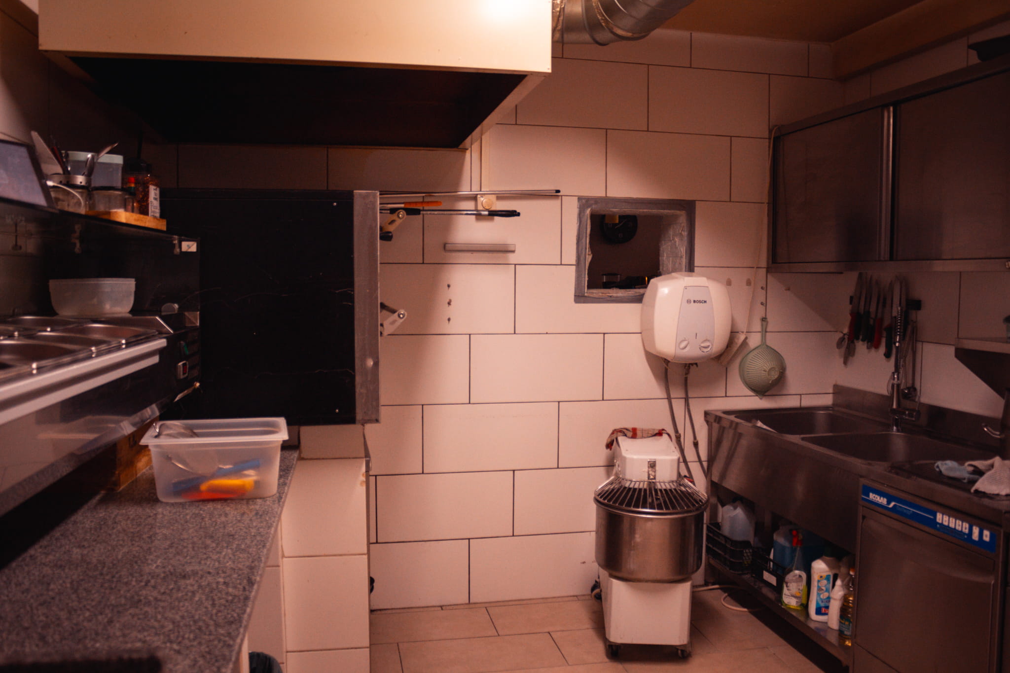 Gostinski-lokal-Maribor-Poslovni-prostor-Maribor-Rendera-kuhinja