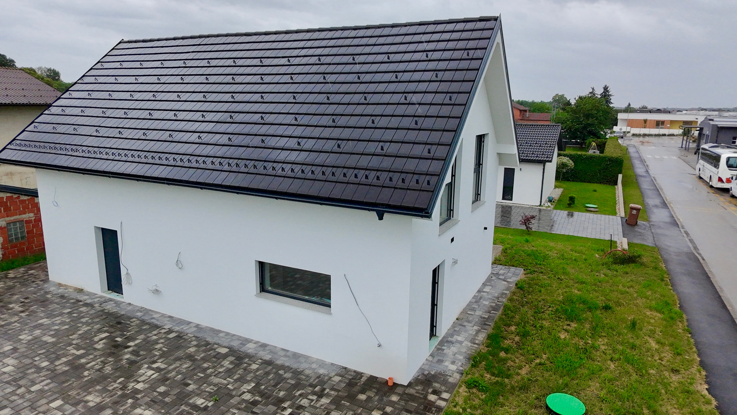 Moderna-novogradnja-hiša-Puconci-Rendera-zemljišče